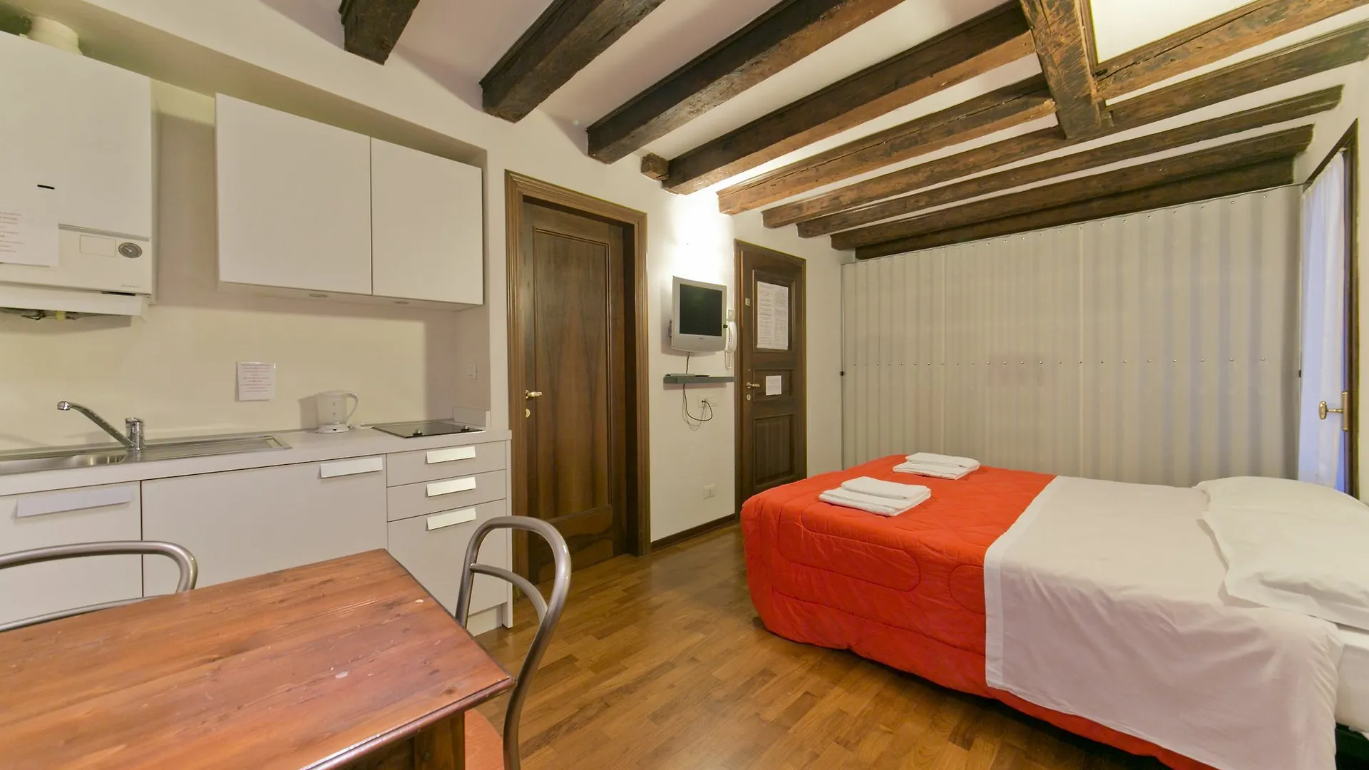 公寓 Wonderful Studio Wi-Fi Ac 威尼斯
